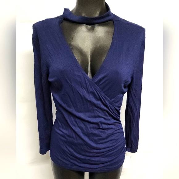 IZ Byer faux wrap top. Sz Large. New - Picture 1 of 2